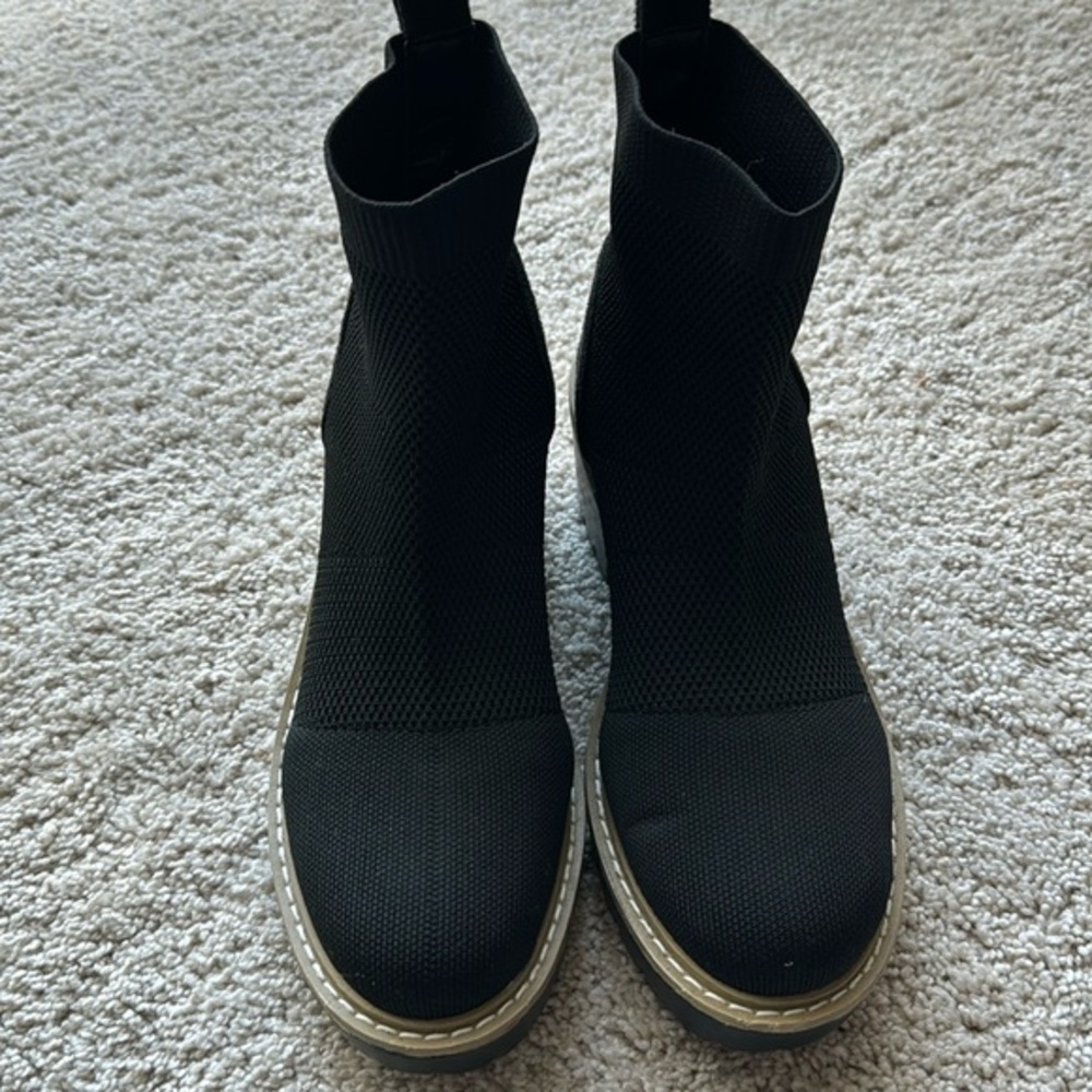Nicole Miller black knit boots
